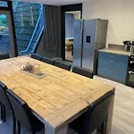 Дом отдыха For 12 Guests On Vosseven