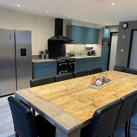 For 12 Guests On Vosseven Vakantiehuis Stramproy