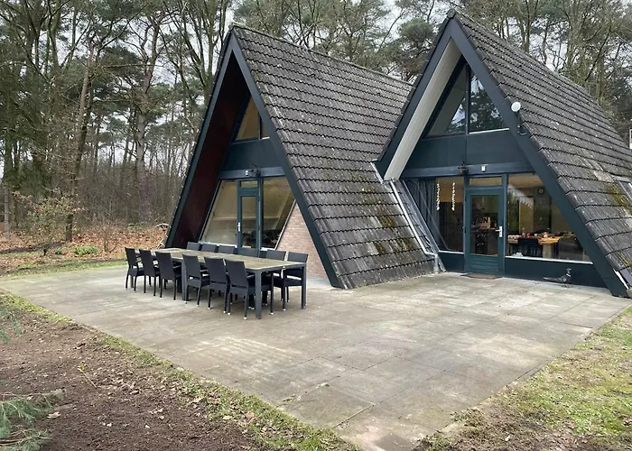 For 12 Guests On Vosseven