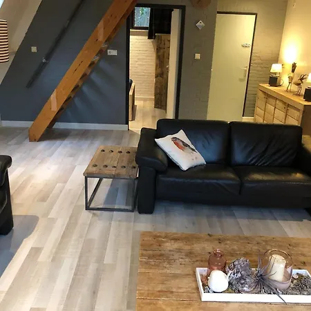 For 12 Guests On Vosseven